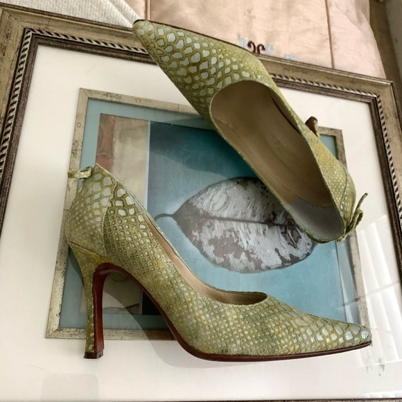 Saks Brienza Italian Leather & Suede Heels - Picture 11 of 11